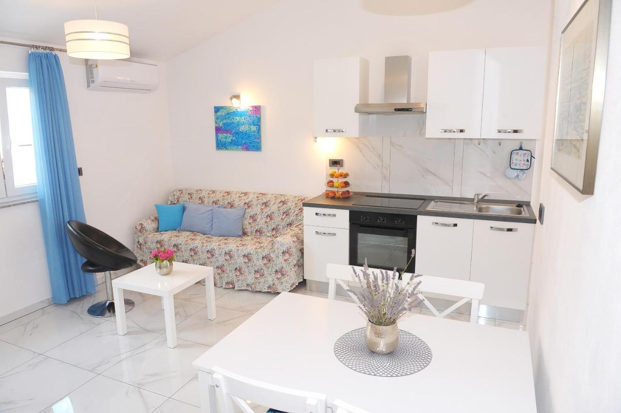 Ondina Apartments بولا المظهر الخارجي الصورة